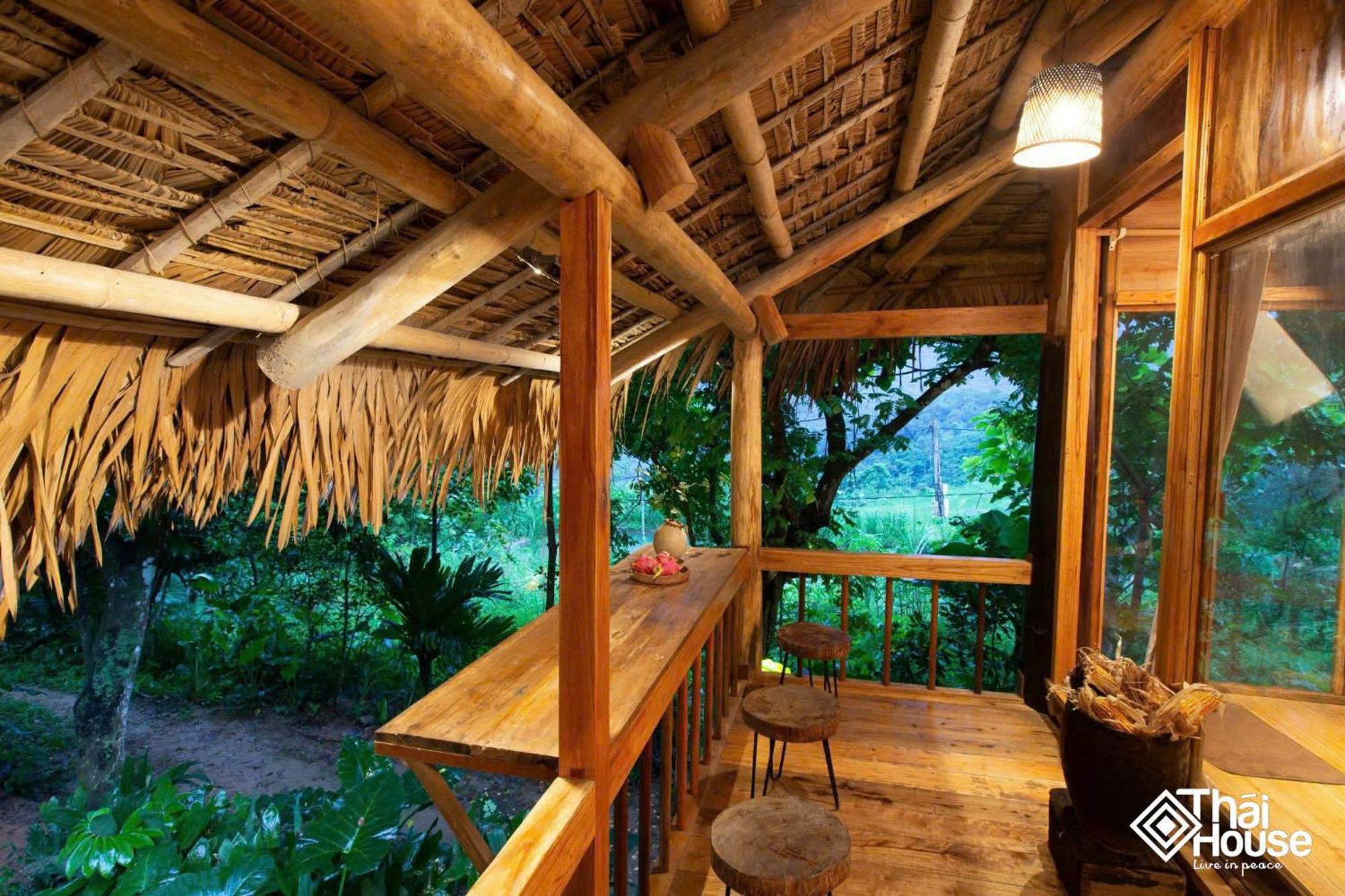 Thai House Pu Luong - Century Old Stilt House With Terrace Views Huong Ba Thuoc Exteriér fotografie