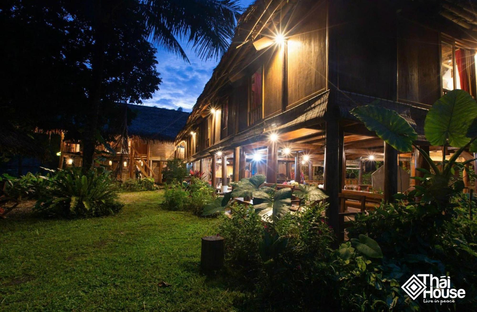 Thai House Pu Luong - Century Old Stilt House With Terrace Views Huong Ba Thuoc Exteriér fotografie
